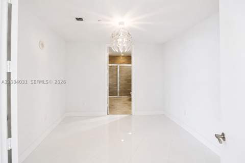 15901 Collins Ave 403, Sunny Isles Beach FL - photo 10 of 31