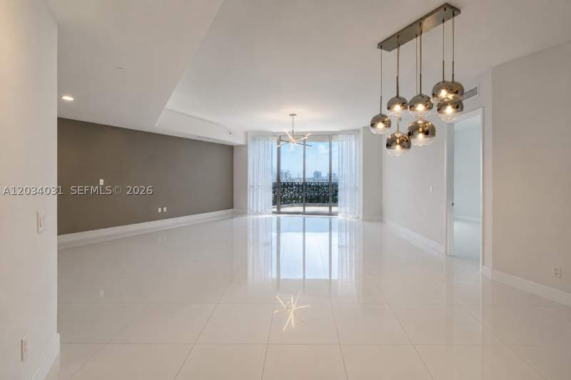 2 bedroom Condominium at 15901 Collins Ave 403, Tdr Tower II Condo, Sunny Isles Beach — photo 4