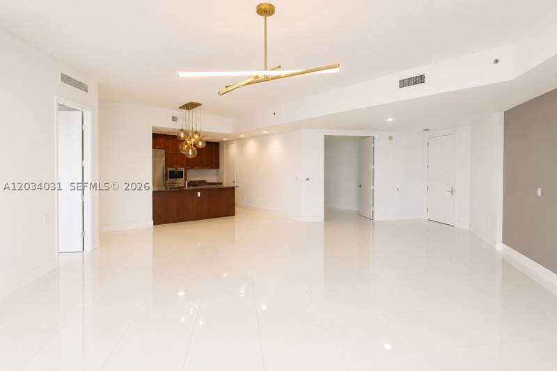 2 bedroom Condominium at 15901 Collins Ave 403, Tdr Tower II Condo, Sunny Isles Beach — photo 5