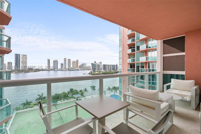 3 bedroom Condominium at 3370 Hidden Bay Dr 1205, 100 Hidden Bay Condo, Aventura — photo 5