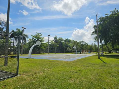 300 NW 84th Ter 300, Miami FL - photo 19 of 21