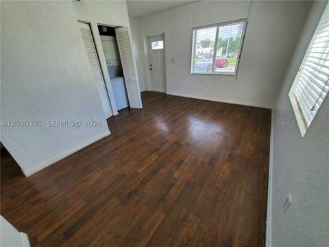 300 NW 84th Ter 300, Miami FL - photo 7 of 21