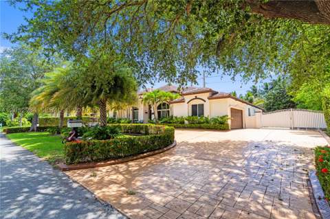 16601 SW 87th Ct, Palmetto Bay FL - photo 7 of 60