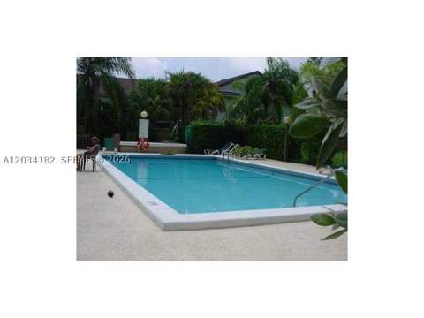 11261 SW 88 St 205H, Miami FL - photo 12 of 14
