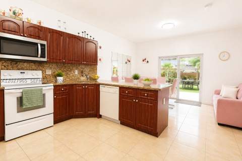 10624 SW 181st St, Miami FL - photo 10 of 53