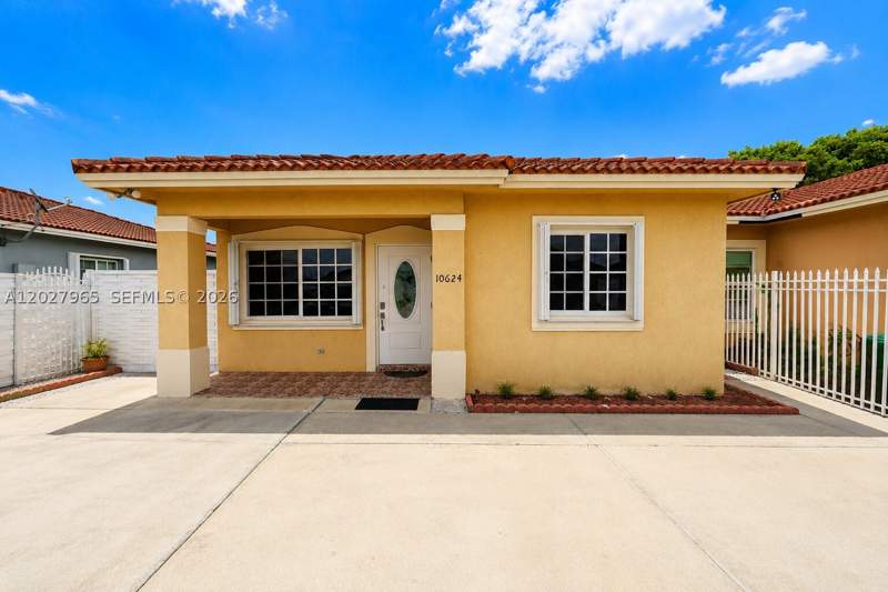 3 bedroom SingleFamilyResidence at 10624 SW 181st St, Jamel Twinhomes, Miami — photo 4