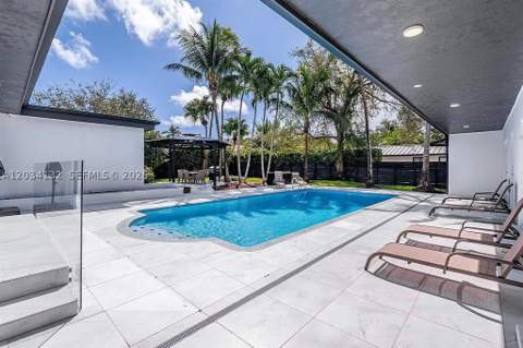 15201 SW 74th Pl, Palmetto Bay FL - photo 23 of 25