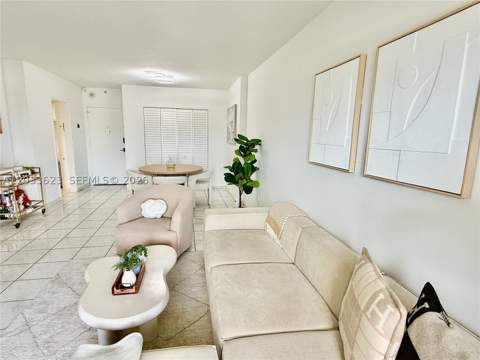 400 Kings Point Dr 928, Sunny Isles Beach FL - photo 22 of 46