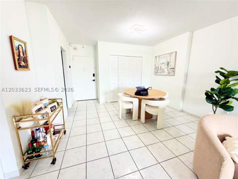 400 Kings Point Dr 928, Sunny Isles Beach FL - photo 24 of 46