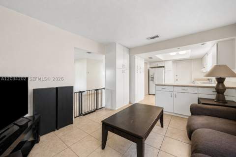 8771 SW 200th Ter, Cutler Bay FL - photo 12 of 21