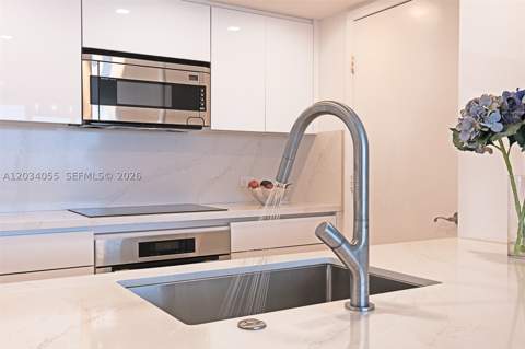 17201 Collins Ave 1508, Sunny Isles Beach FL - photo 10 of 22