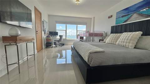 11111 NE Biscayne Blvd 16A, Miami FL - photo 18 of 56