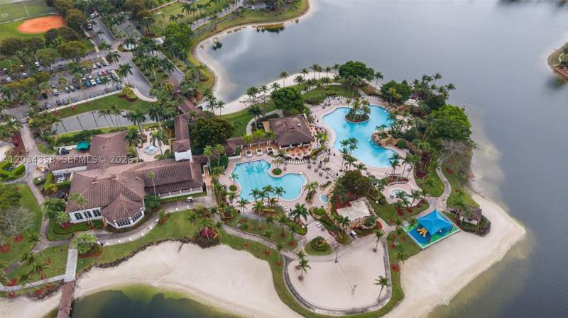 3 bedroom Condominium at 10720 NW 66th St 202, Captiva Condo D, Doral — photo 4
