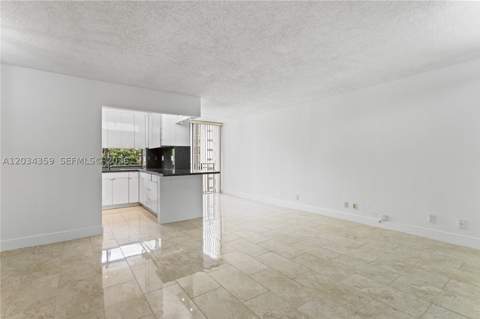 17021 N Bay Rd 429, Sunny Isles Beach FL - photo 6 of 52