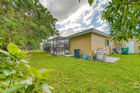 11331 SW 176 th St, Miami FL - photo 6 of 37