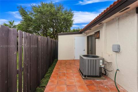 15240 SW 45th Ter 54-H, Miami FL - photo 18 of 24