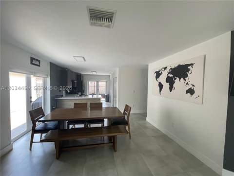 5733 NW 100th Ct, Doral FL - photo 12 of 68
