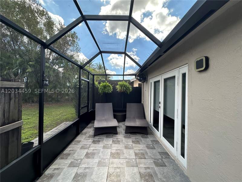 3 bedroom SingleFamilyResidence at 5733 NW 100th Ct, Patio Homes Of Doral Pines, Doral — photo 4