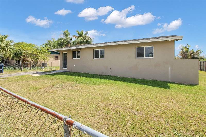 3 bedroom SingleFamilyResidence at 12840 SW 268th St, Pine Island Lake Sub, Homestead — photo 4