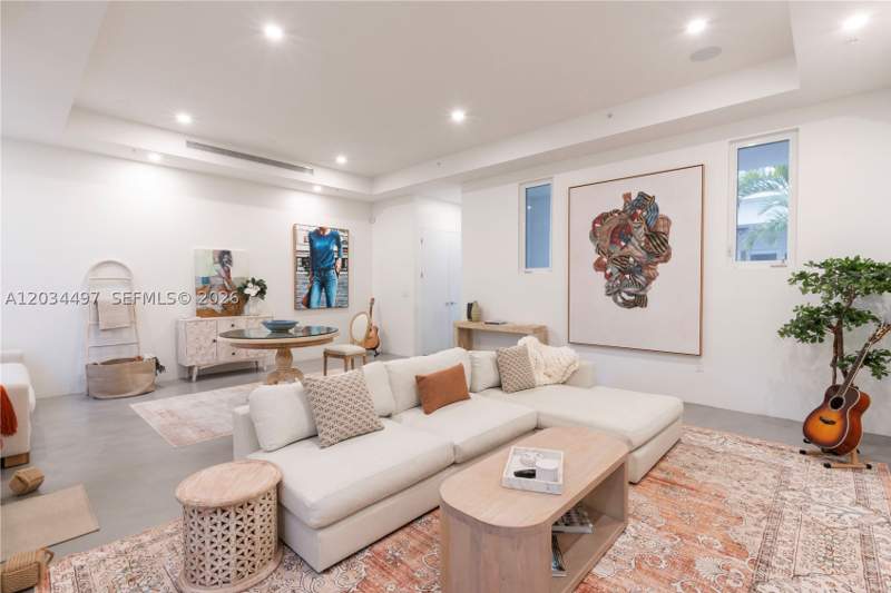 3 bedroom Townhouse at 533 Anastasia Ave 533, Anastasia Coral Gables Co, Coral Gables — photo 3