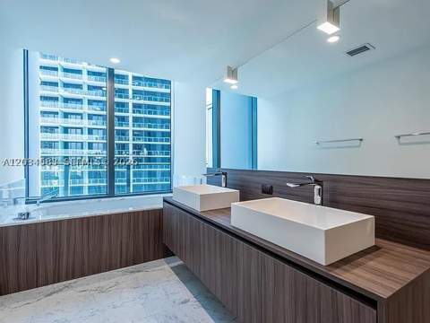 1000 Brickell Plz 3509, Miami FL - photo 22 of 25