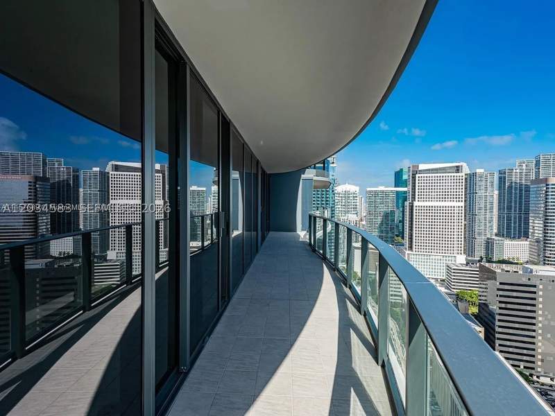 2 bedroom Condominium at 1000 Brickell Plz 3509, Brickell Flatiron Condo, Miami — photo 4