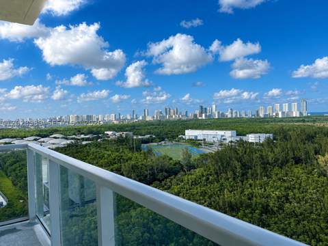 14951 Royal Oaks Ln 2002, North Miami FL - photo 22 of 23