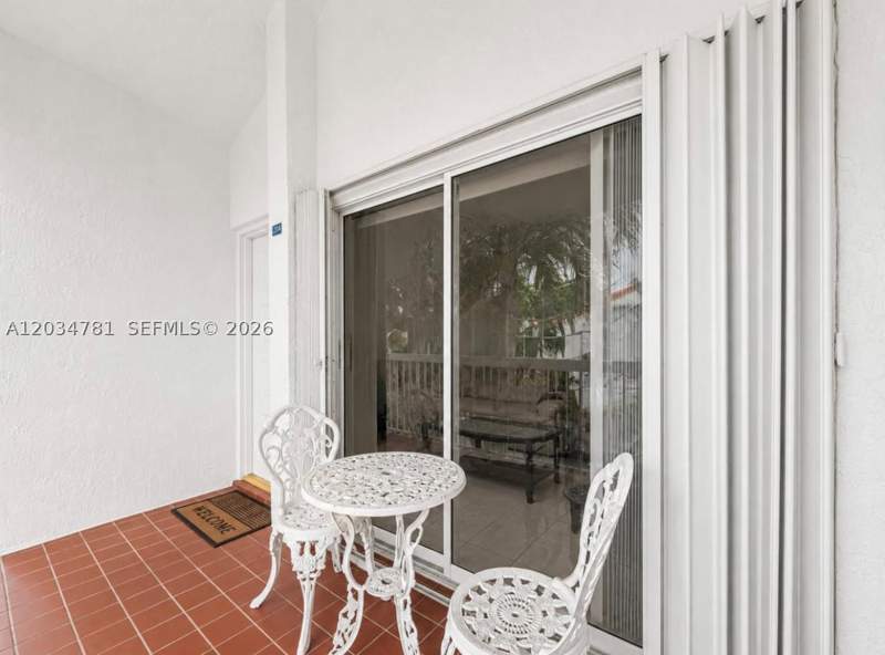 3 bedroom Condominium at 7611 SW 153rd Ct 204, Point Lake Condo Vii, Miami — photo 3