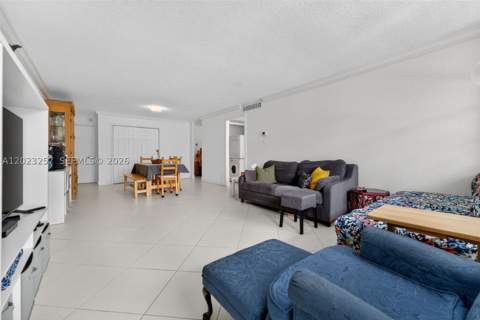 6770 Indian Creek Dr 5D, Miami Beach FL - photo 9 of 20