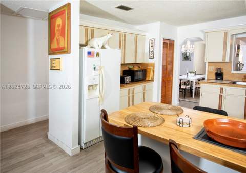 3610 SW 14th St, Miami FL - photo 10 of 42