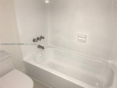 200 178th Dr 702, Sunny Isles Beach FL - photo 12 of 14