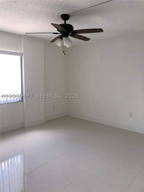 200 178th Dr 702, Sunny Isles Beach FL - photo 9 of 14