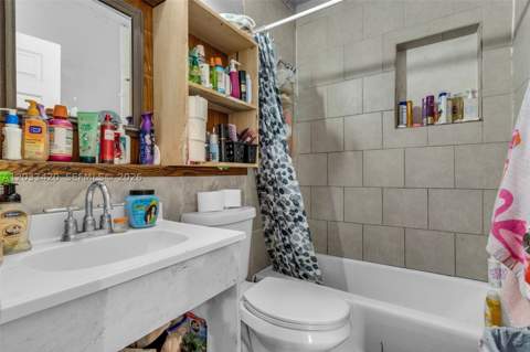 21025 SW 300th St, Homestead FL - photo 11 of 24