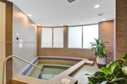 20281 E Country Club Dr 615, Aventura FL - photo 24 of 44