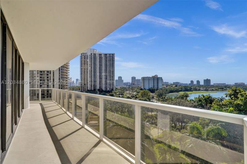 2 bedroom Condominium at 20281 E Country Club Dr 615, Hamptons West Condo, Aventura — photo 3