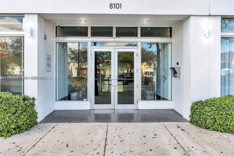 0 bedroom Condominium at 8101 Biscayne Blvd R-506, The Bank Condo, Miami — photo 2