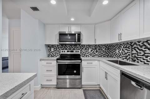 1000 Quayside Ter 1604, Miami FL - photo 23 of 54