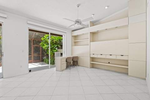 4825 NW 98th Place, Doral FL - photo 13 of 71