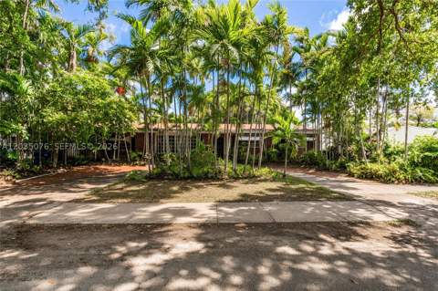 785 NE 155th St, Miami FL - photo 20 of 20