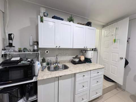 9515 Dominican Dr, Cutler Bay FL - photo 15 of 19