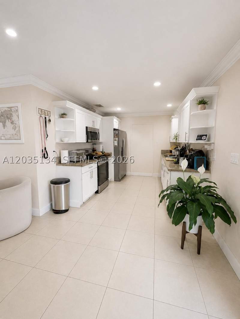 3 bedroom SingleFamilyResidence at 9515 Dominican Dr, South Coral Homes Sec 2, Cutler Bay — photo 3