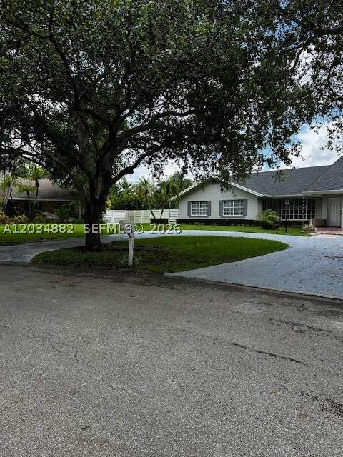 4 bedroom SingleFamilyResidence at 14763 SW 152nd Pl, COUNTRY WALK SEC 6, Miami — photo 3
