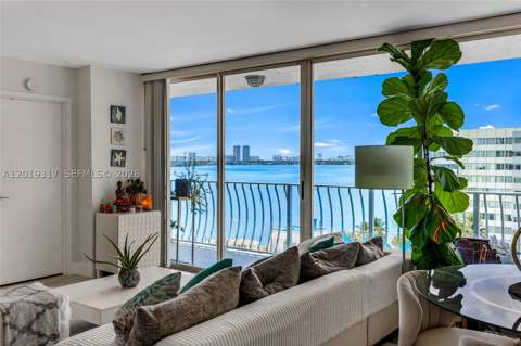7601 E Treasure Dr 923, North Bay Village FL - photo 7 of 29