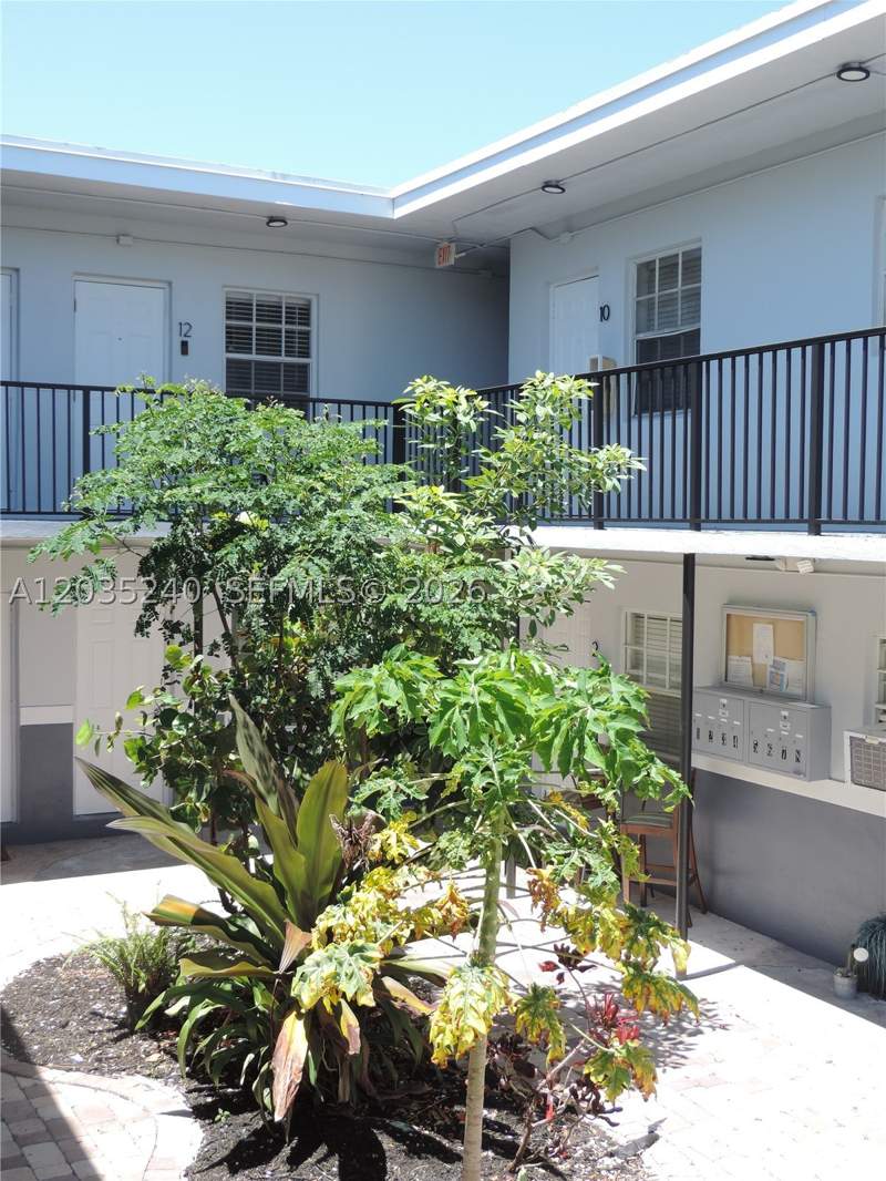 1 bedroom Condominium at 3615 Thomas Ave 11, Thomas Grove Condo, Miami — photo 3