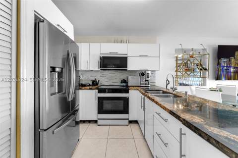 14200 SW 147th Ct, Miami FL - photo 9 of 43