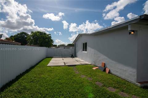 3030 SW 96th Ave, Miami FL - photo 16 of 43