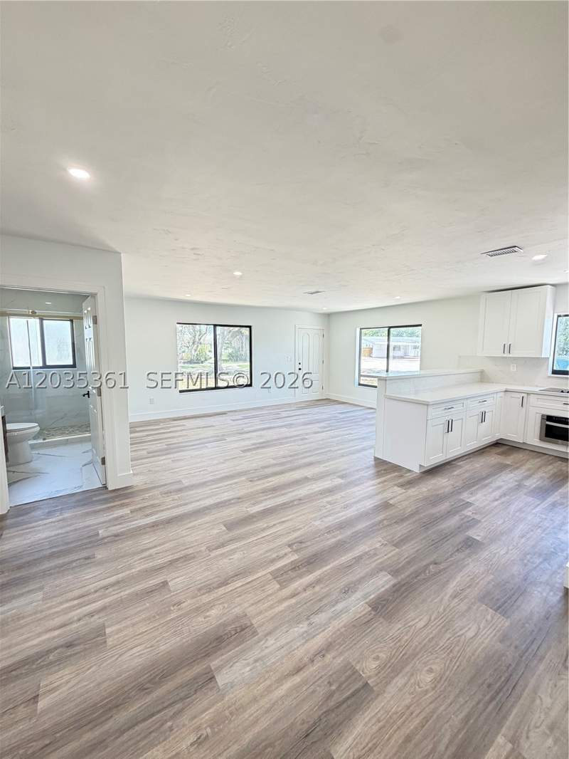 3 bedroom SingleFamilyResidence at 2930 SW 106th Ave, West Coral Park, Miami — photo 3