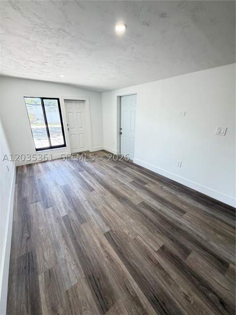 2930 SW 106th Ave, Miami FL - photo 9 of 15