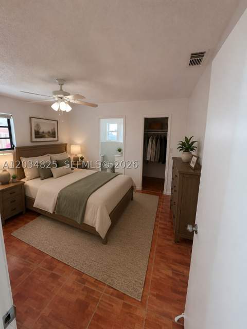 2485 W 70th Pl, Hialeah FL - photo 12 of 18