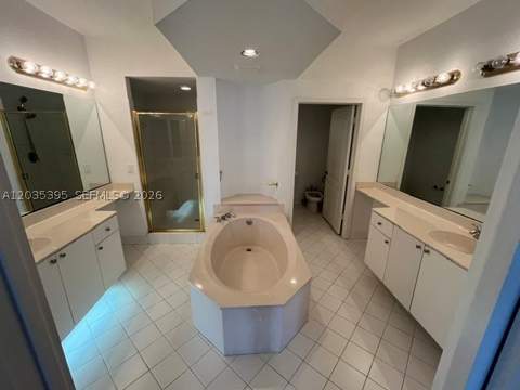10720 NW 66th St 305, Doral FL - photo 16 of 22